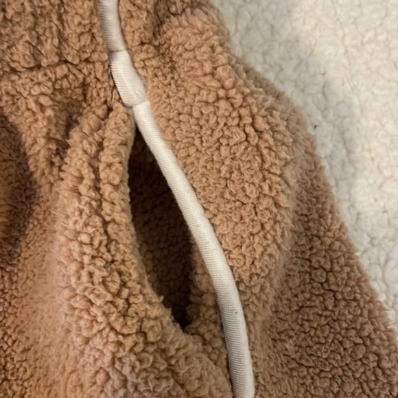 Forever 21 Shorts - Picture 3 of 5